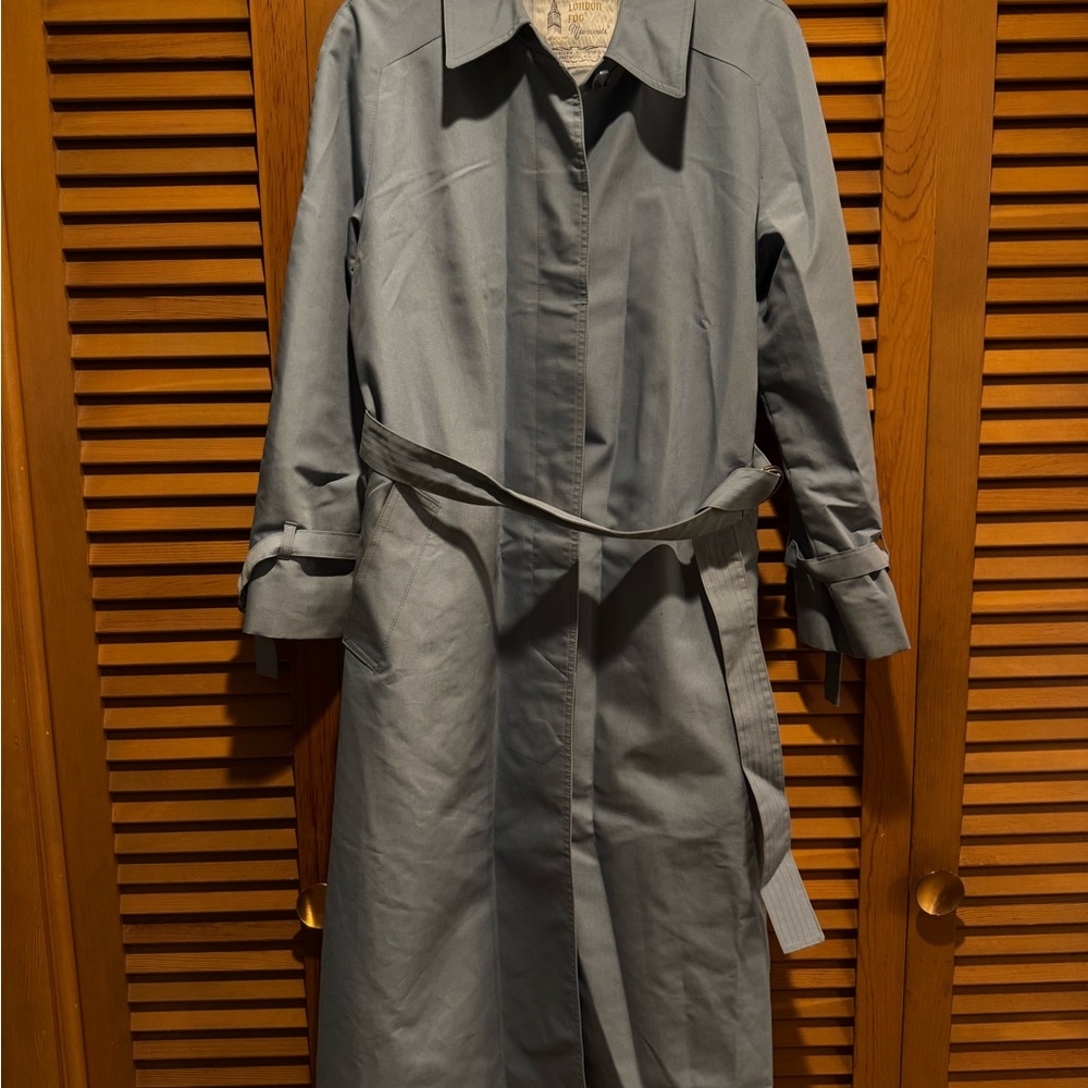 Classic Light Blue Women’s Trench Coat, 10, vintage